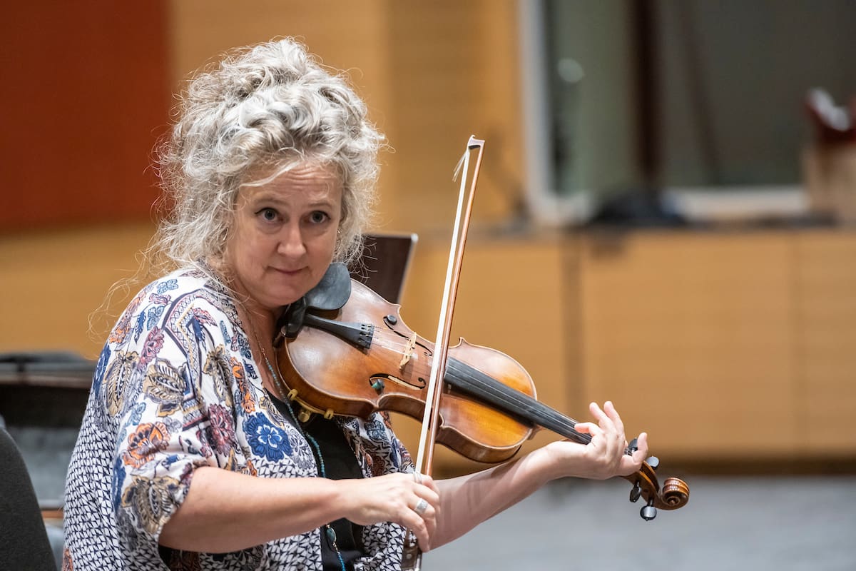 CMA Open House, offering workshops by various CMA faculty members. 11 September 2022. Event: Eben Jordan Ensemble Room - The Ceol Ensemble: The Real Story of an Irish Reel with Liz Knowles
