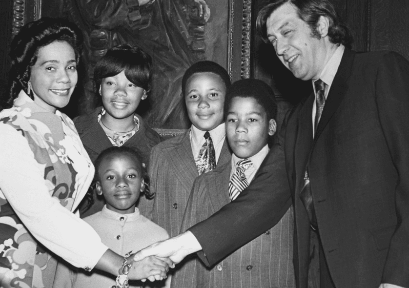 Coretta Scott King ’54 and family, pictured with NEC President Gunther Schuller, received an honorary degree, 1971.