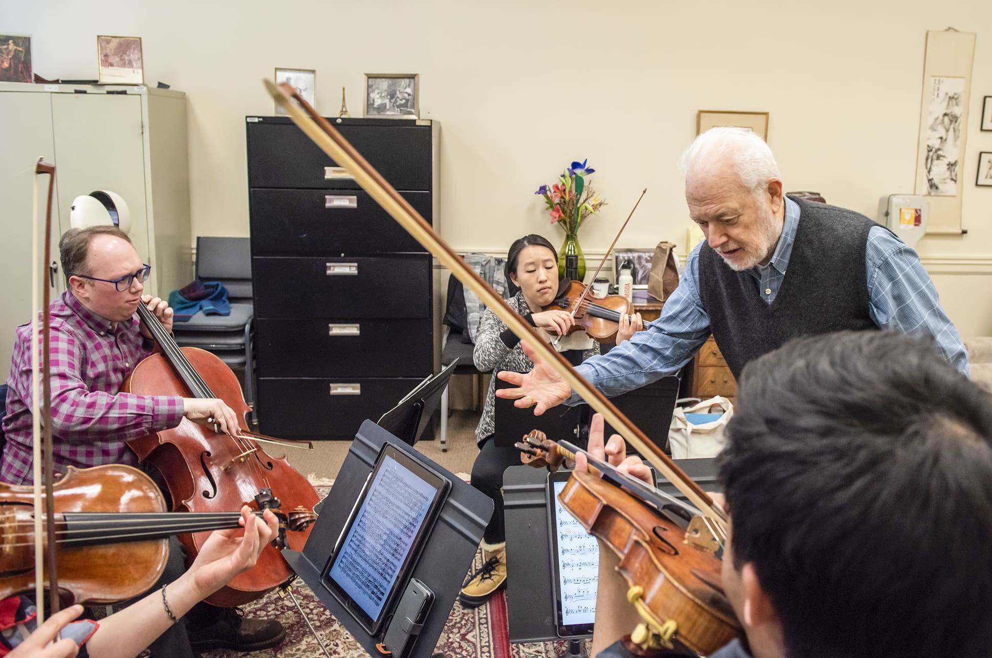 Professional string quartet in Paul Katz's studio.