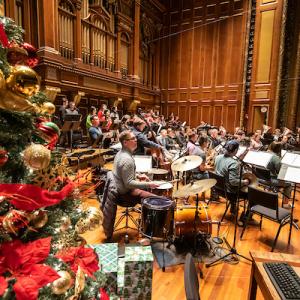 NEC Chamber Singers, Symphonic Winds, Navy Band Northeast: Into the Holidays!