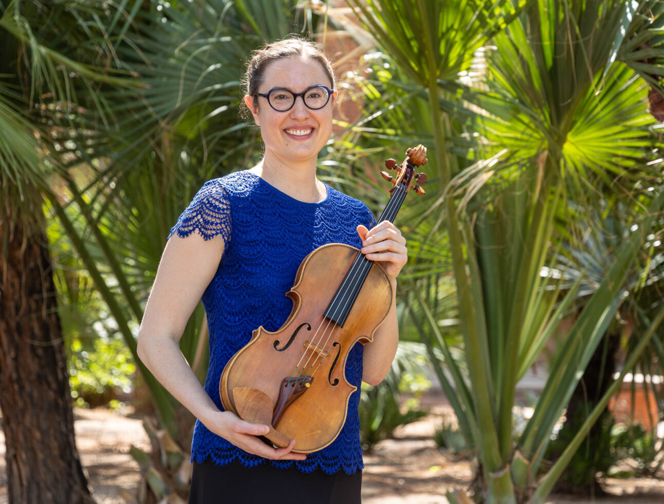 Inaugural Teaching Artistry Scholar-in-Residence Dr. Molly Gebrian ’06 MM, ’08 GD Shares Insights on the Science of Practice