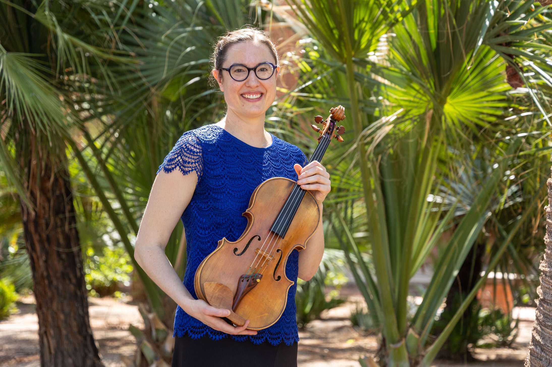 Inaugural Teaching Artistry Scholar-in-Residence Dr. Molly Gebrian ’06 MM, ’08 GD Shares Insights on the Science of Practice