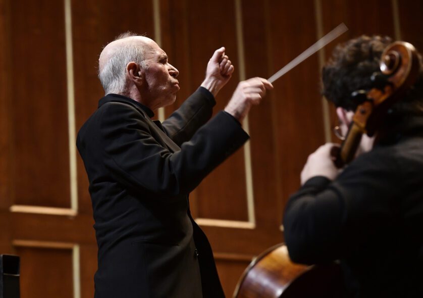 Associate Director of Orchestras David Loebel conducting the NEC Symphony Orchestra for their performance of works from Ives and Dvořák.