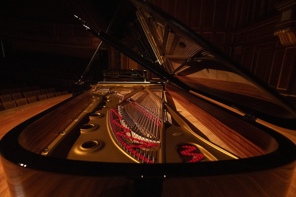 Steinway 7