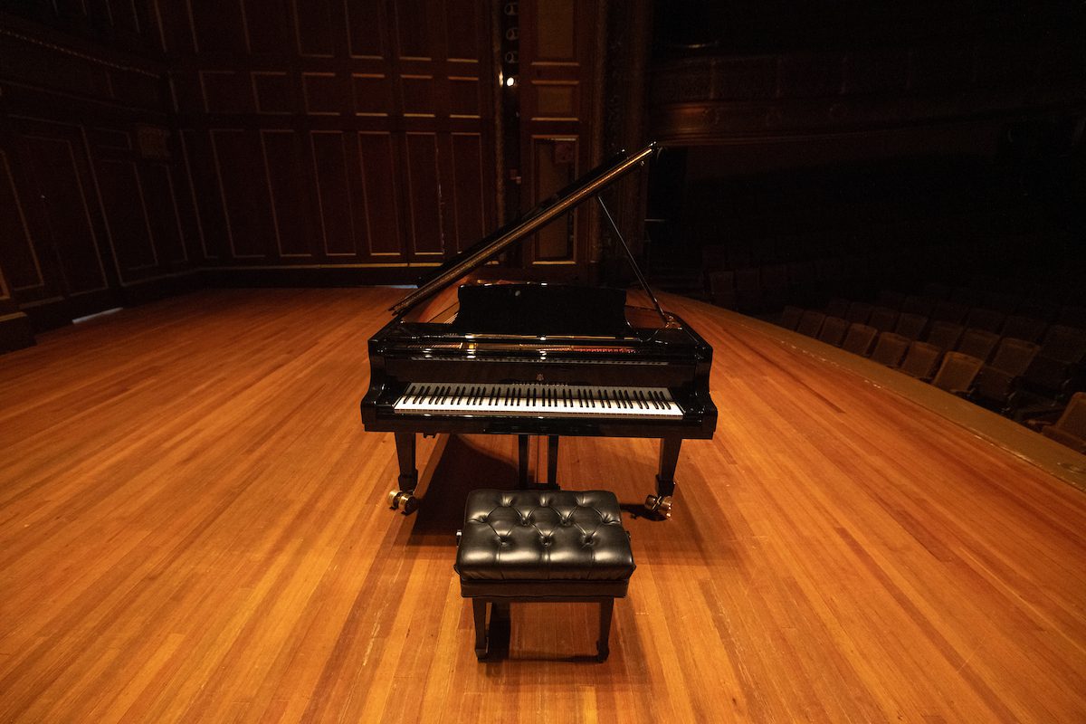 Steinway 8