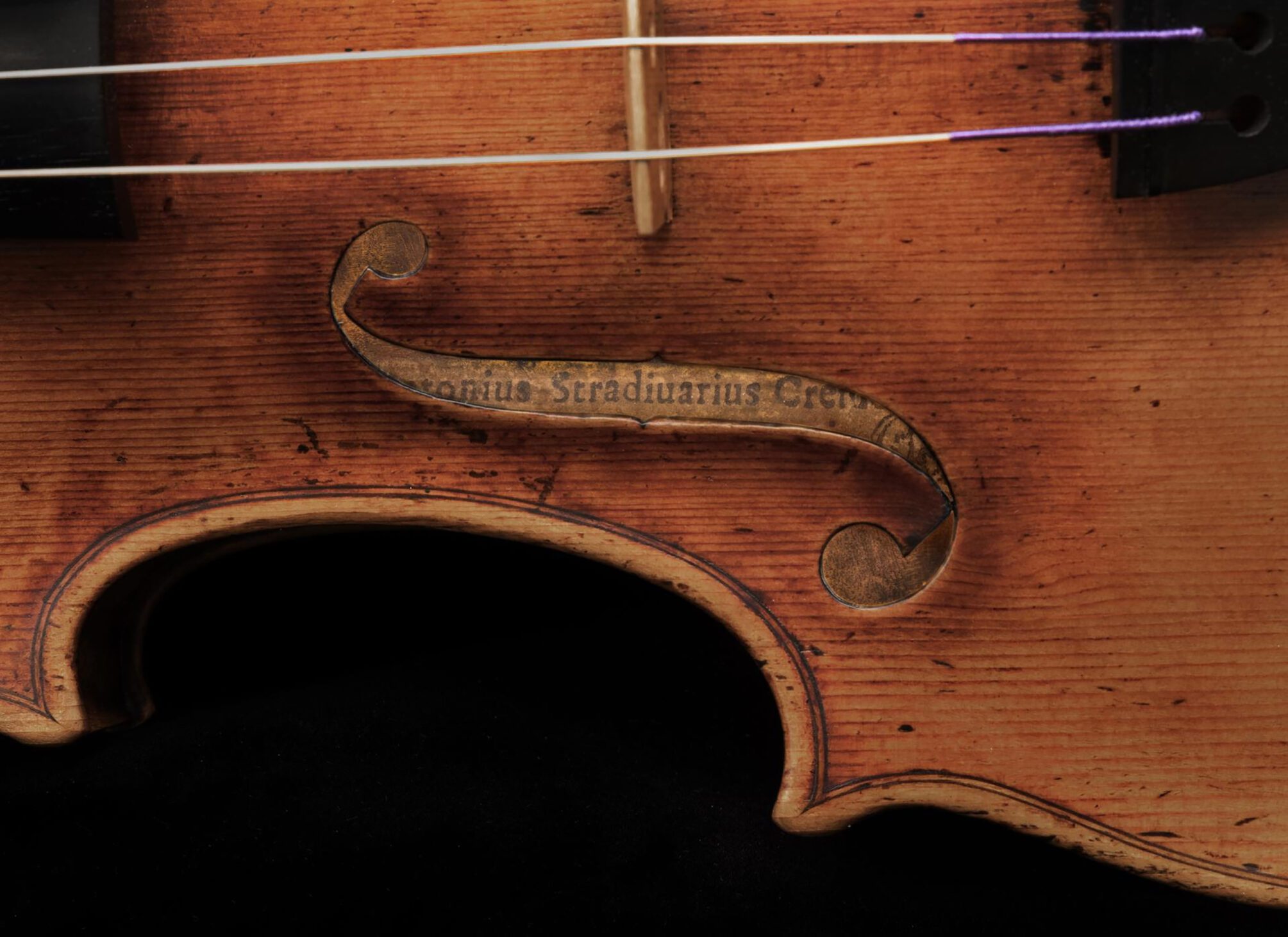 Joachim-Ma Stradivarius violin.