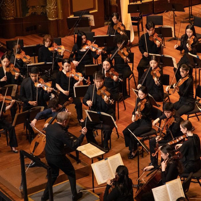 NEC Philharmonia + Hugh Wolff: Mahler, Ravel