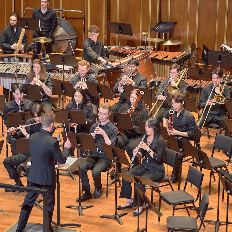 NEC Symphonic Winds
