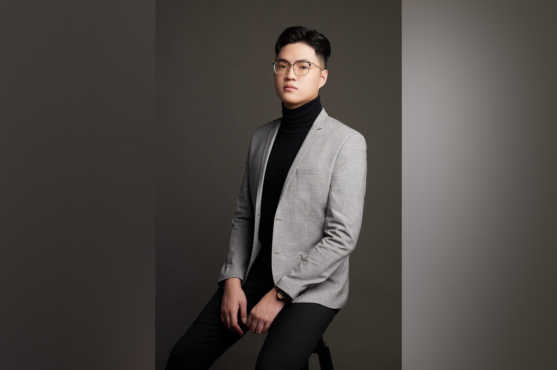 Wei-Shiang-Chang Headshot