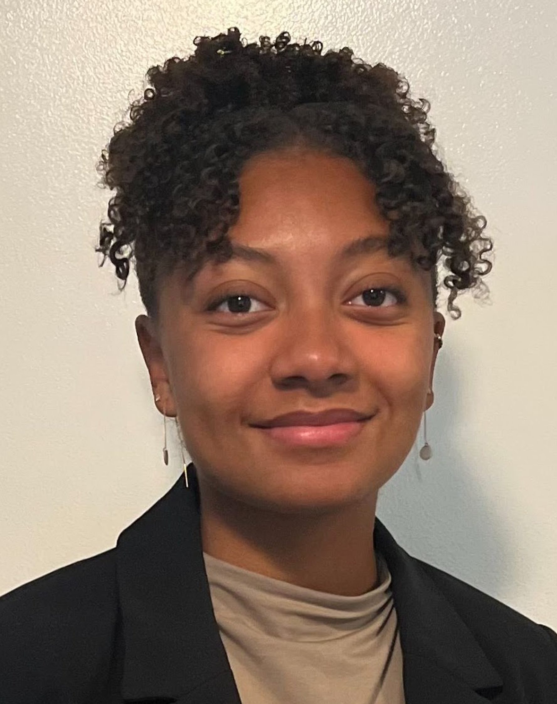 Aryana Martin. Aryana Martin.