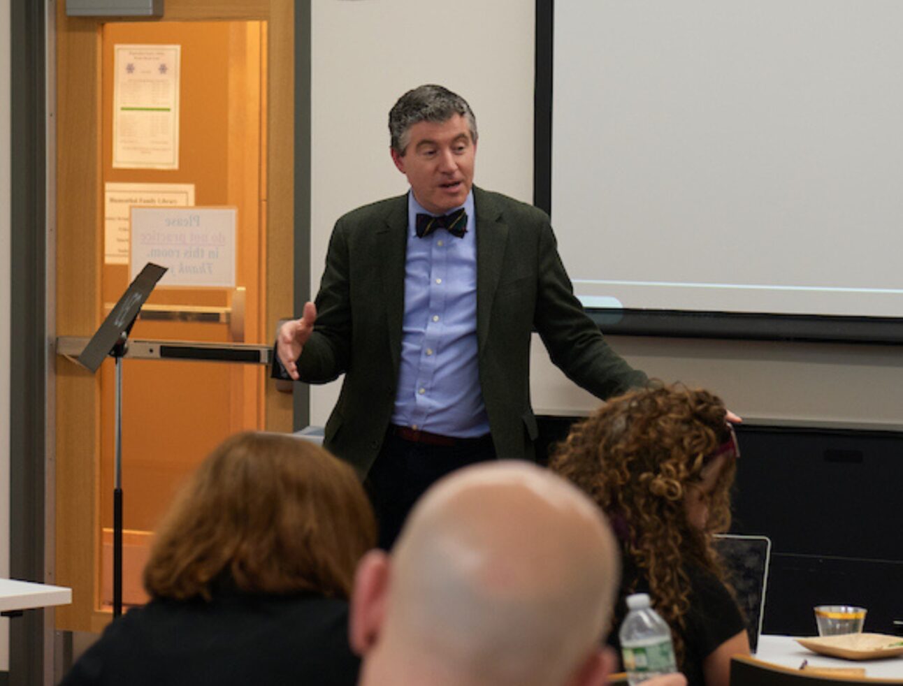 Faculty Explore Pedagogy Anew 