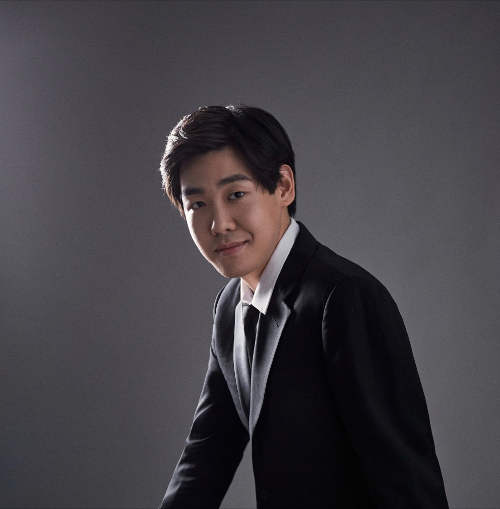 Foundation for Chinese Performing Arts Presents: Yutong Sun, piano