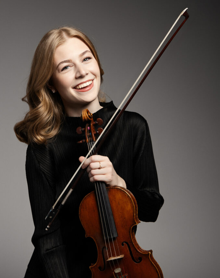 Kate Arndt.