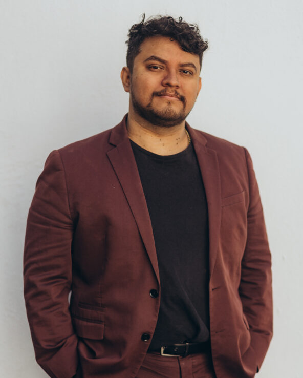 Josaphat Roberto Contreras Headshot