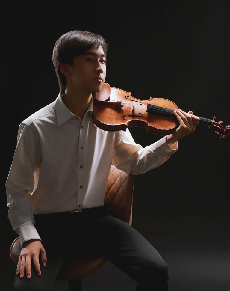 Darwin Chang.