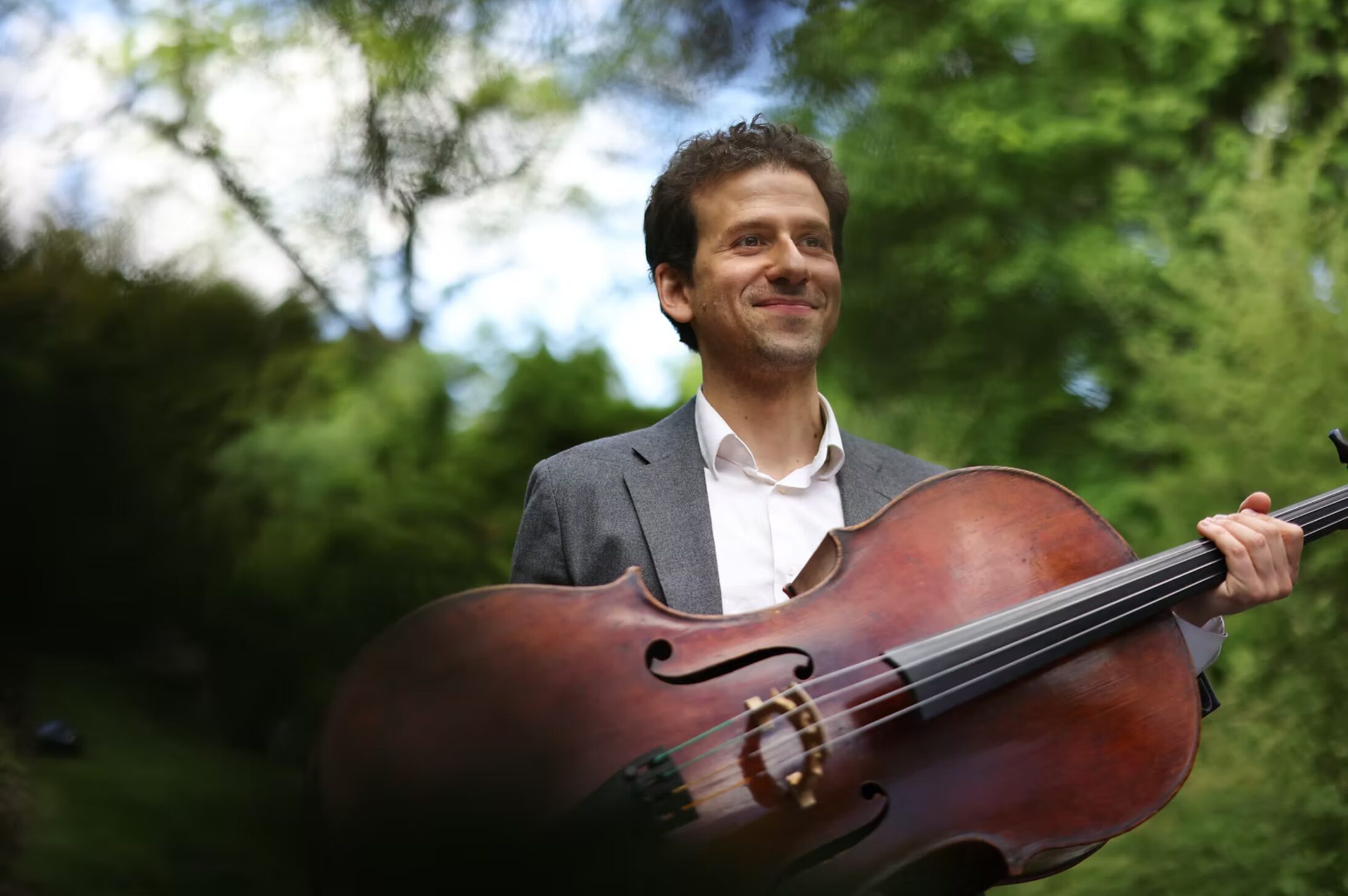 NEC Appoints Cellist Nicholas Canellakis to Faculty